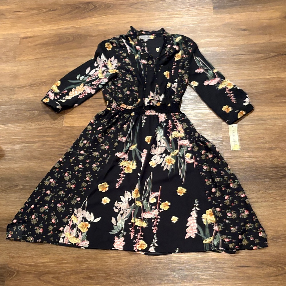 Elegant Floral Women's Dress - Black and Yellow